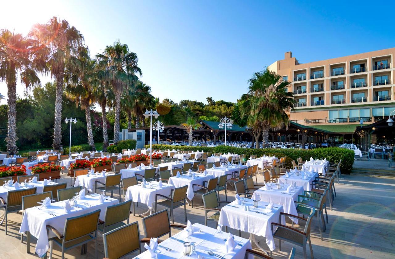 Turquoise Hotel Side Exterior foto